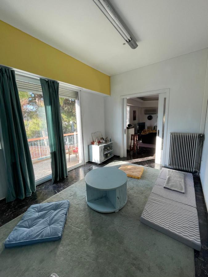 Spacious Apartment With Balconies, Ac, King Bed, Near Dt And Transports Афины Экстерьер фото