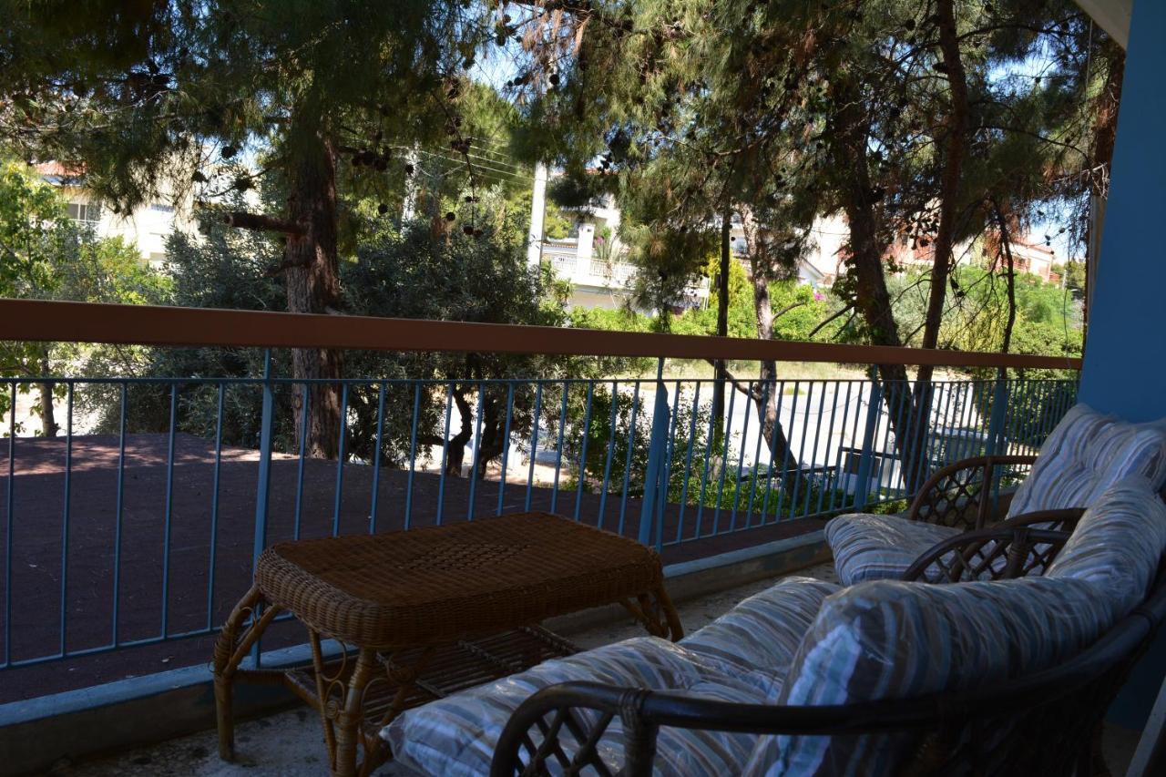 Spacious Apartment With Balconies, Ac, King Bed, Near Dt And Transports Афины Экстерьер фото